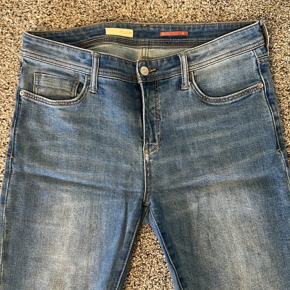 Anthropologie PILCRO Slim Boyfriend Jeans, Size 29, EUC - Picture 4 of 6